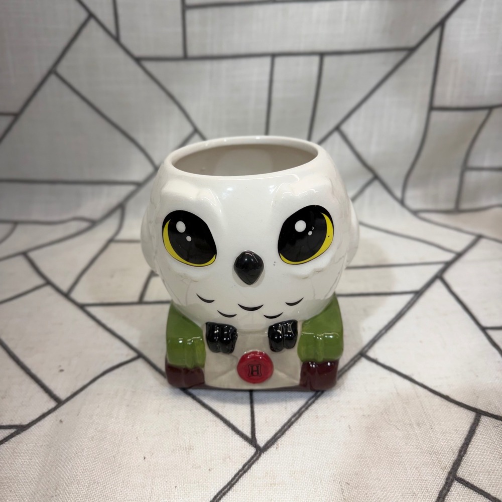 Zak Harry Potter Hedwig Mug OS White Sculpted Owl Ceramic Book Base 3D Mug